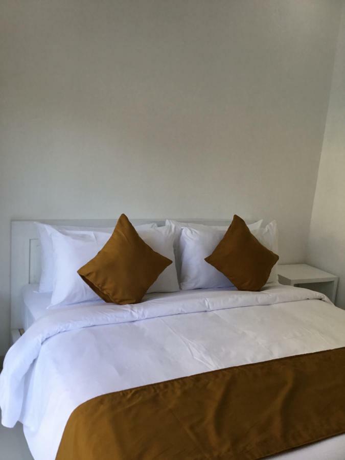 Queen Guest House Tulamben Екстериор снимка